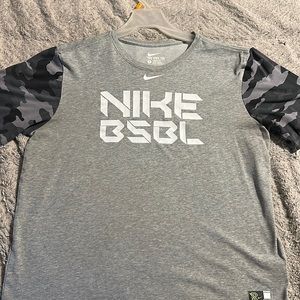 Nike dri-fit t-shirt